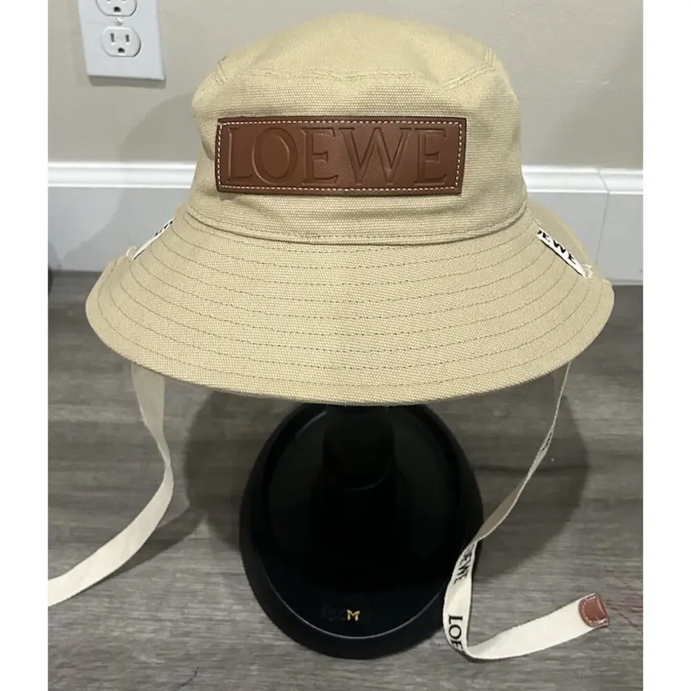 LOEWE Paula’s Ibiza Canvas Bucket Hat Beige Leather Logo Patch Made Italy
